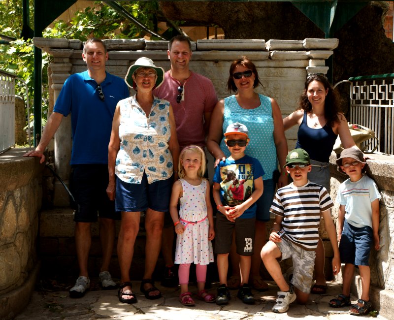 {short description of image}